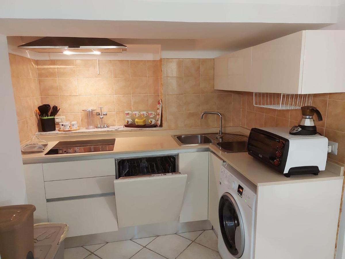Casetta Blue House Gaeta Via Dell'Indipendenza 外观 照片