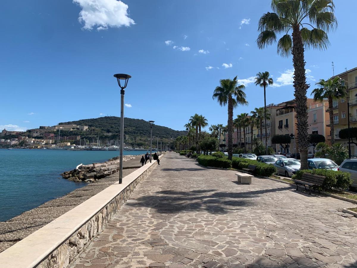 Casetta Blue House Gaeta Via Dell'Indipendenza 外观 照片
